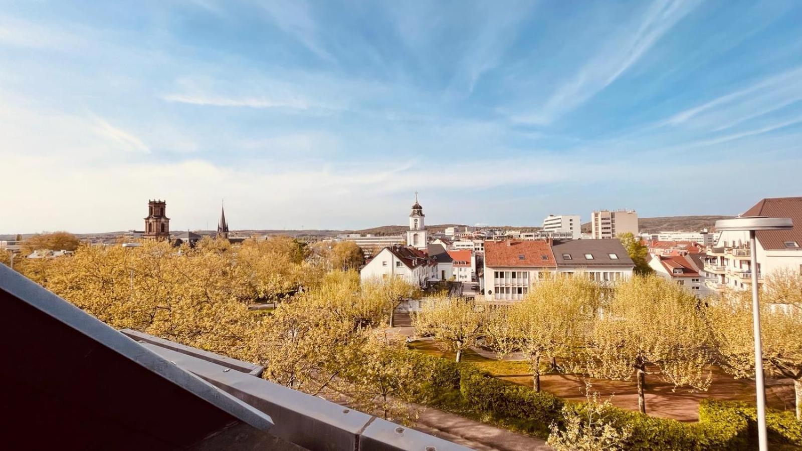 Apartment Am Schloss - Air Saarbrücken Exteriör bild